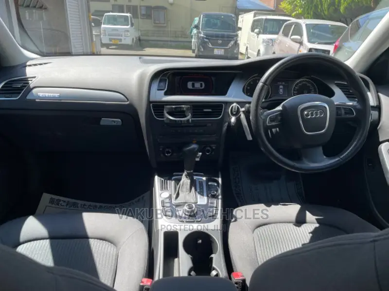 Audi A4 2010 Silver
