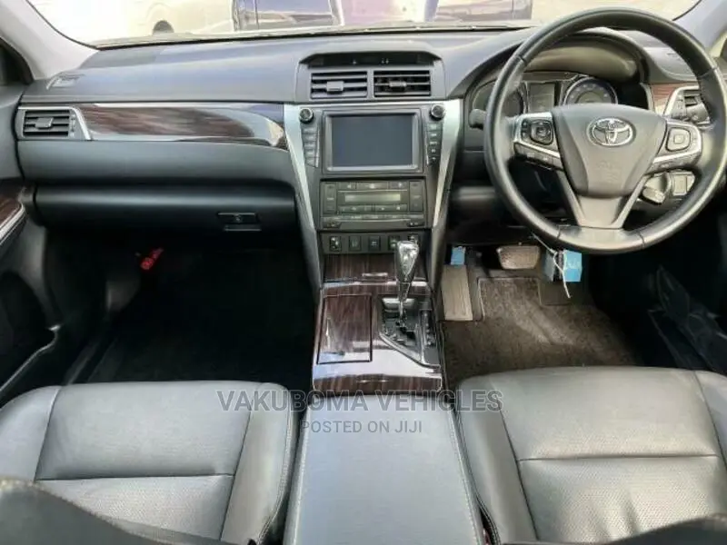 Toyota Camry 2015 Pearl