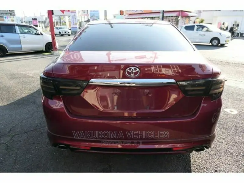 Toyota Mark X 2012 Burgundy