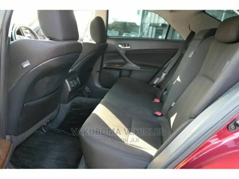 Toyota Mark X 2012 Burgundy