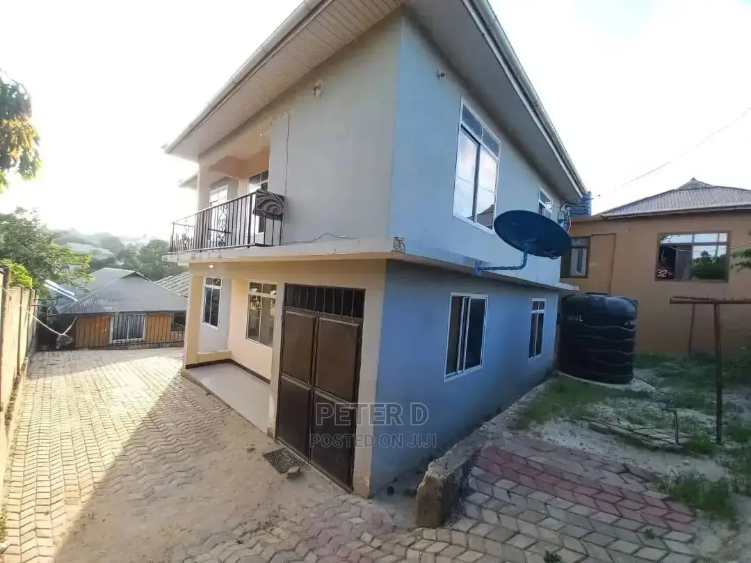 3bdrm Apartment in Kimara for Rent