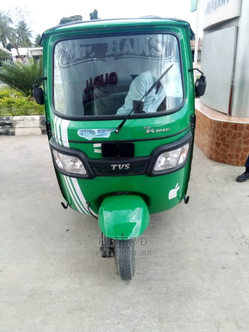 TVS Apache 180 RTR 2023 Green