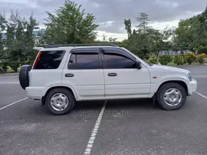 Honda CR-V 1997 White