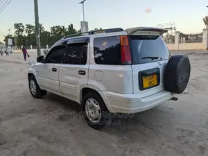 Honda CR-V 1997 White