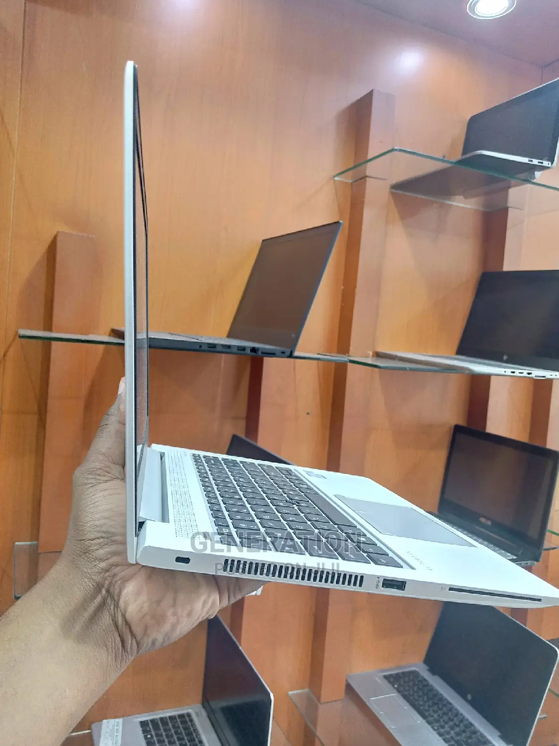 Laptop HP EliteBook 840 G5 8GB Intel Core I5 SSD 256GB