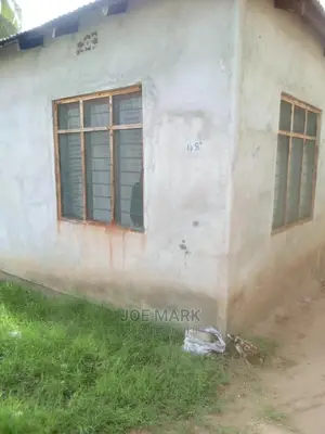 6bdrm House in Mark Real Estate, Mlandizi for Sale