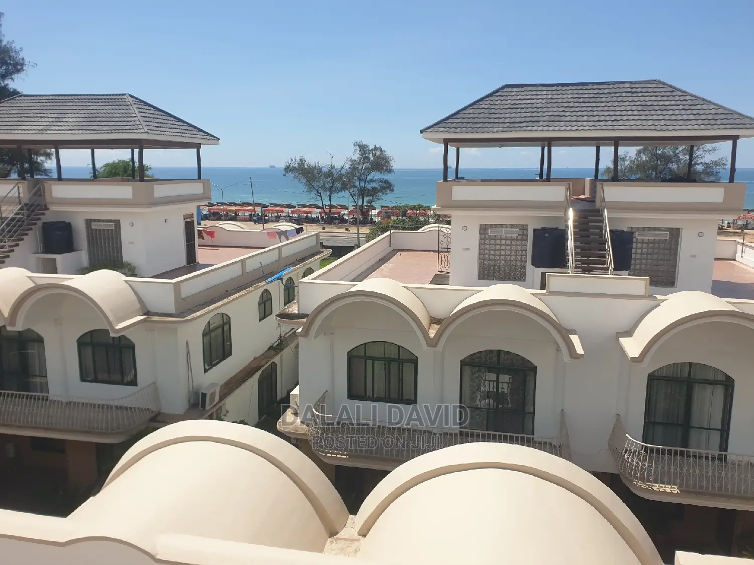 Furnished 4bdrm Villa in Oysterbay Cocobeach, Kinondoni for rent