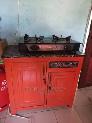 Meza Ya Jikoni Nzur Sana
