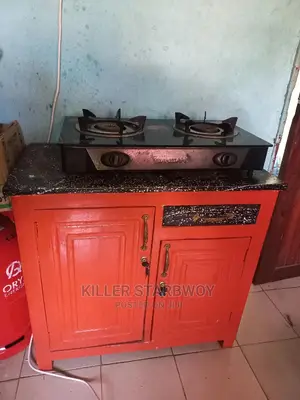 Meza Ya Jikoni Nzur Sana