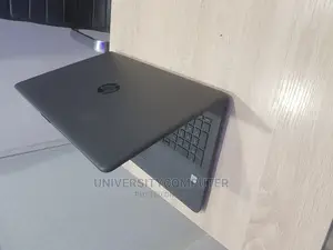 Laptop HP 15-Dy1031wm 4GB Intel Core I3 HDD 500GB