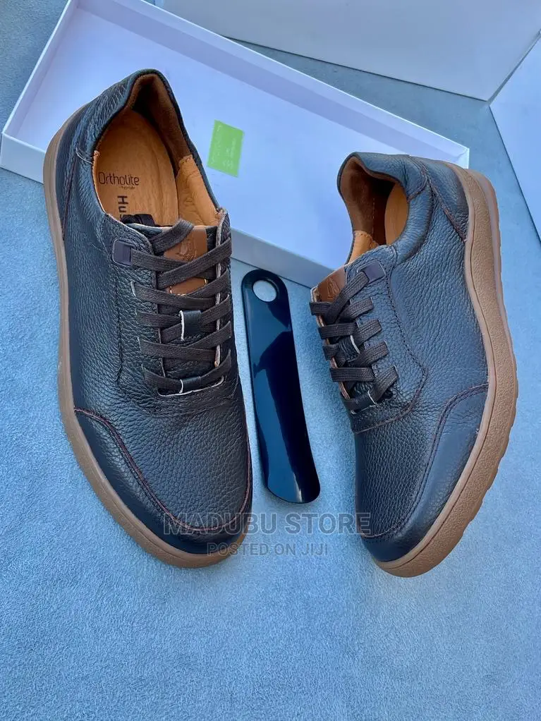 Men’S Casual Shoes