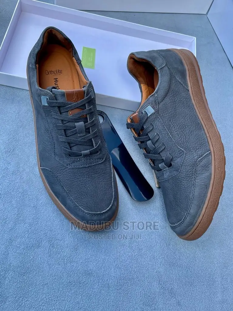 Men’S Casual Shoes