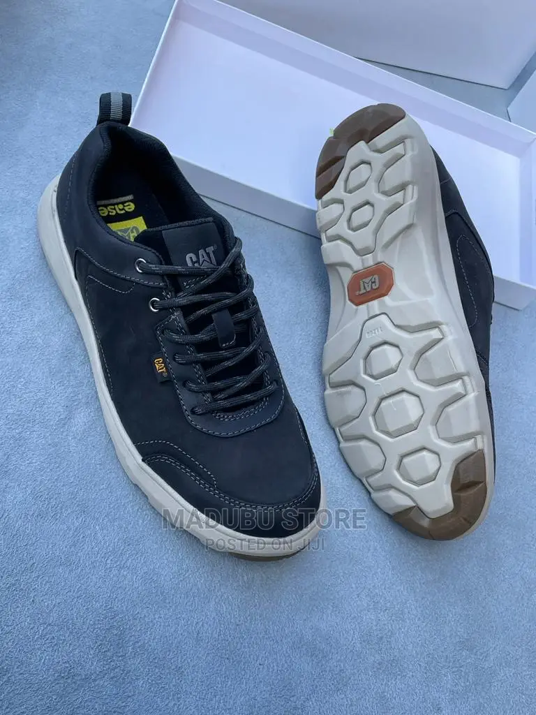 Men’S Casual Shoes