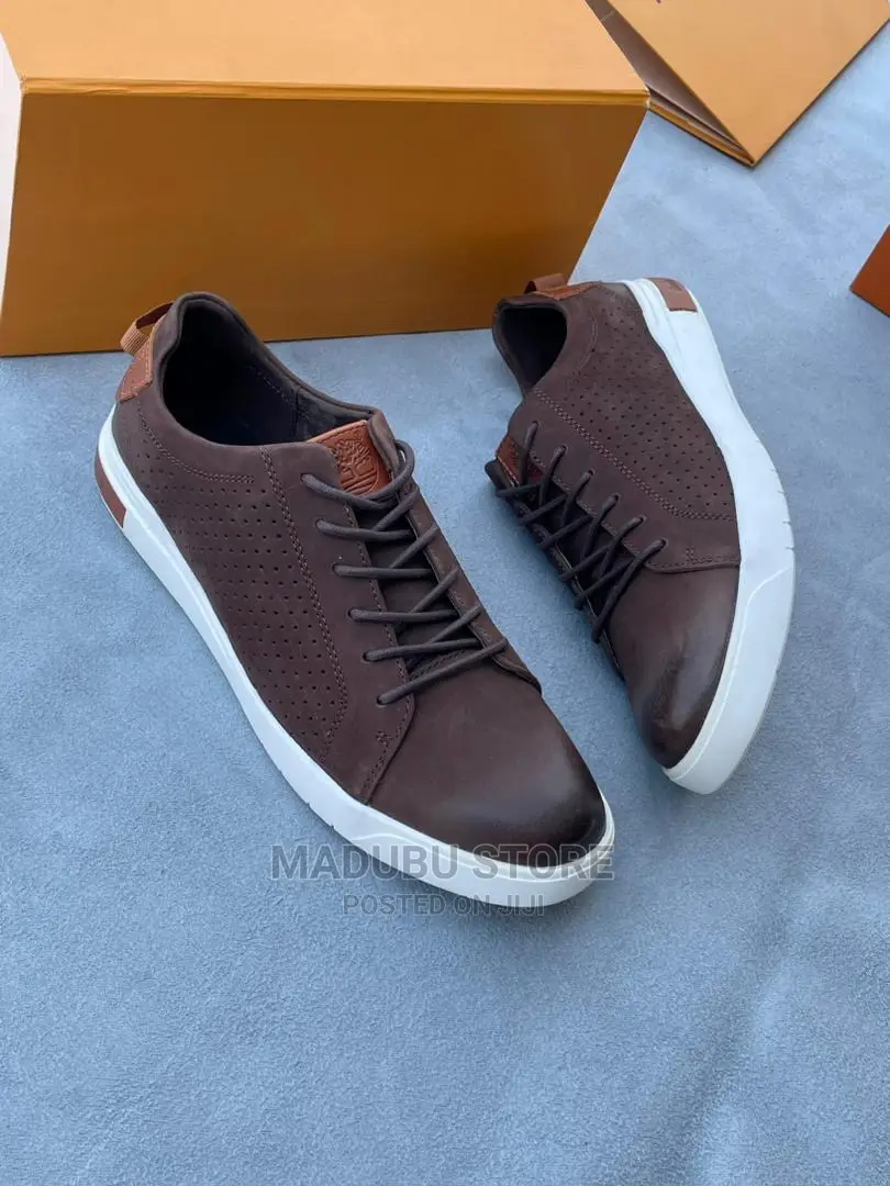 Men’S Casual Shoes