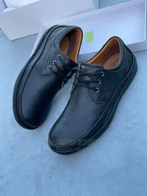 Men’S Casual Shoes