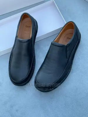 Men’S Casual Shoes