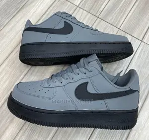 Men’S Sneakers