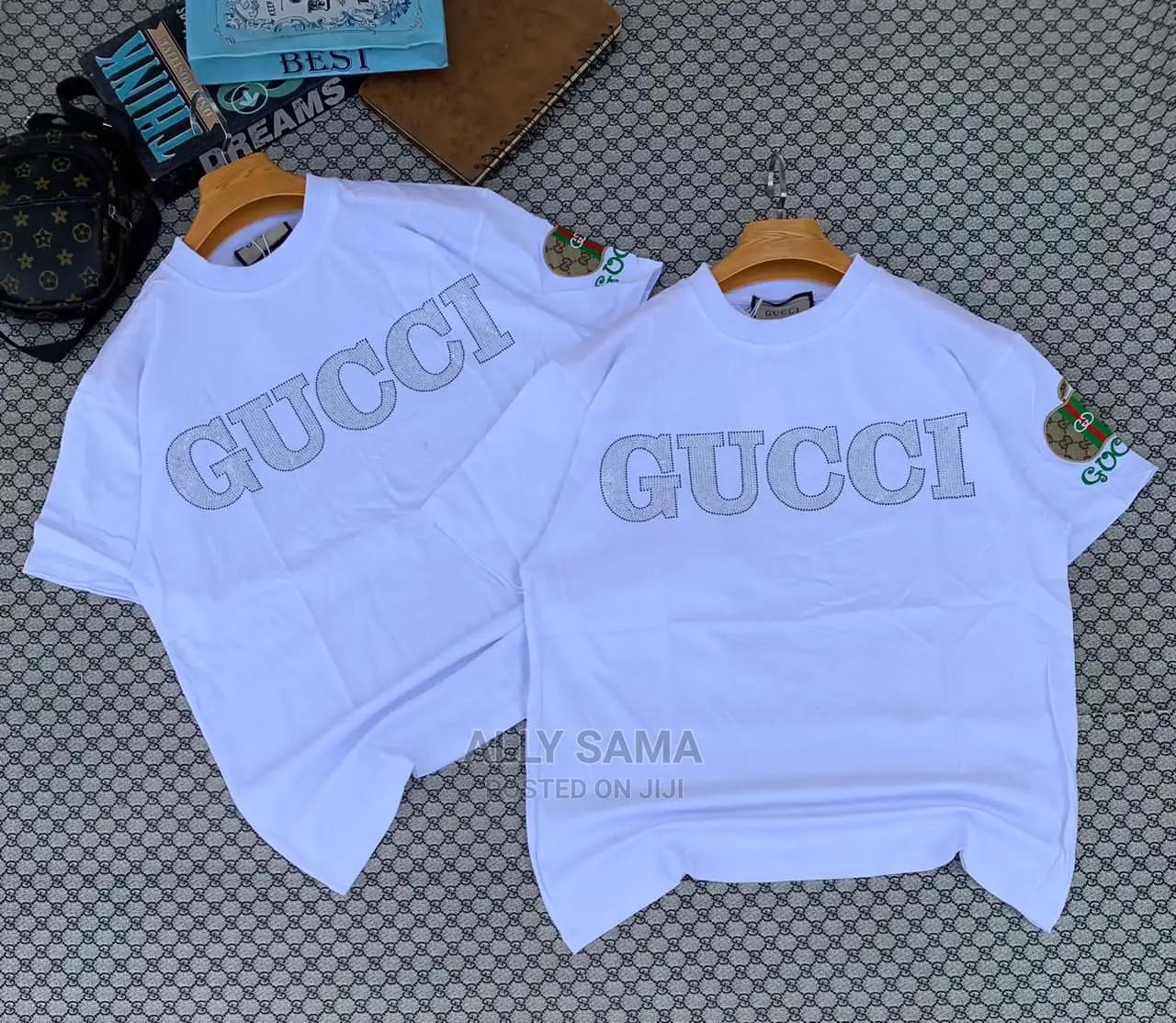T-Shirt White