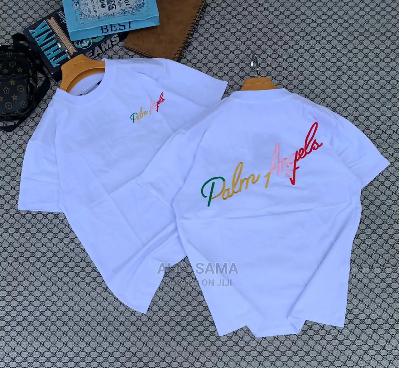 T-Shirt White
