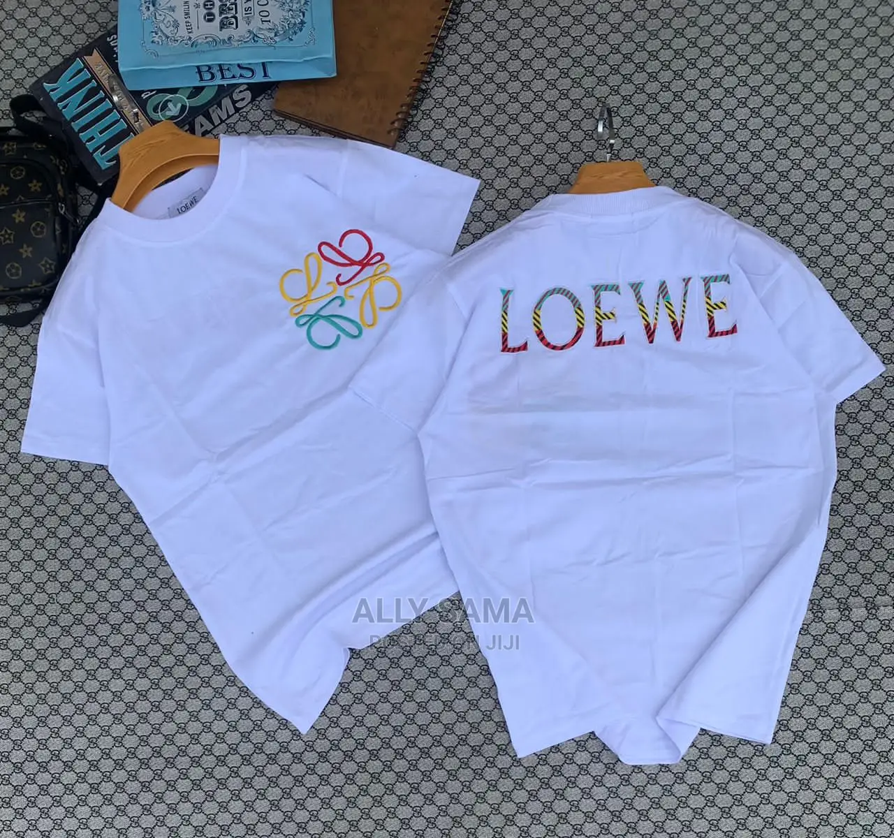 T-Shirt White