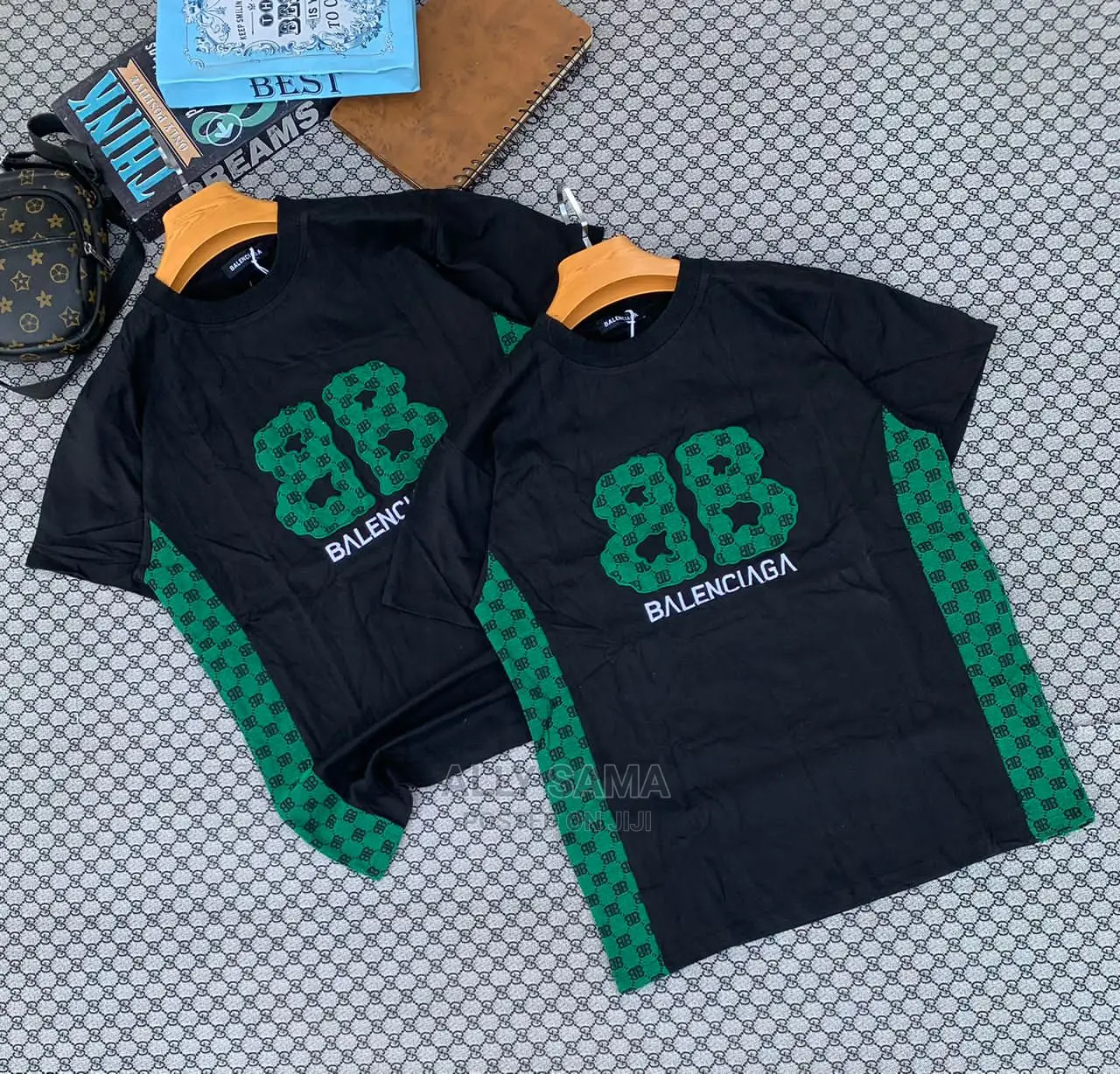 T-Shirt Black