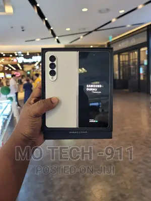 New Samsung Galaxy Z Fold4 512 GB