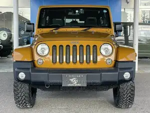 Jeep Wrangler 2015 Gold