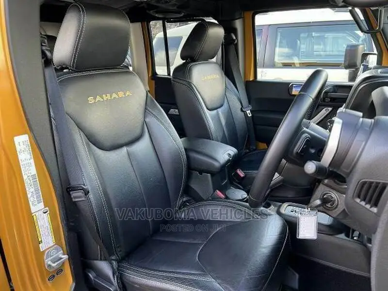 Jeep Wrangler 2015 Gold