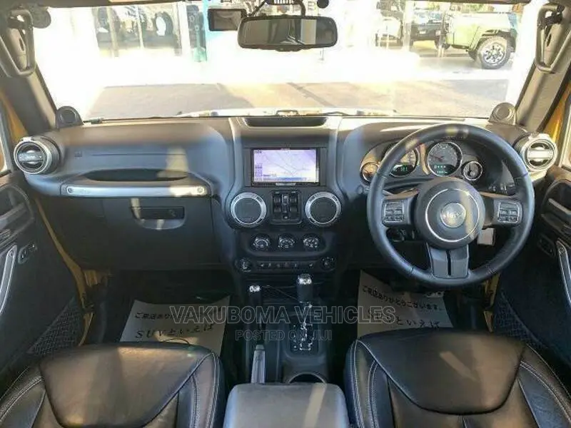 Jeep Wrangler 2015 Gold
