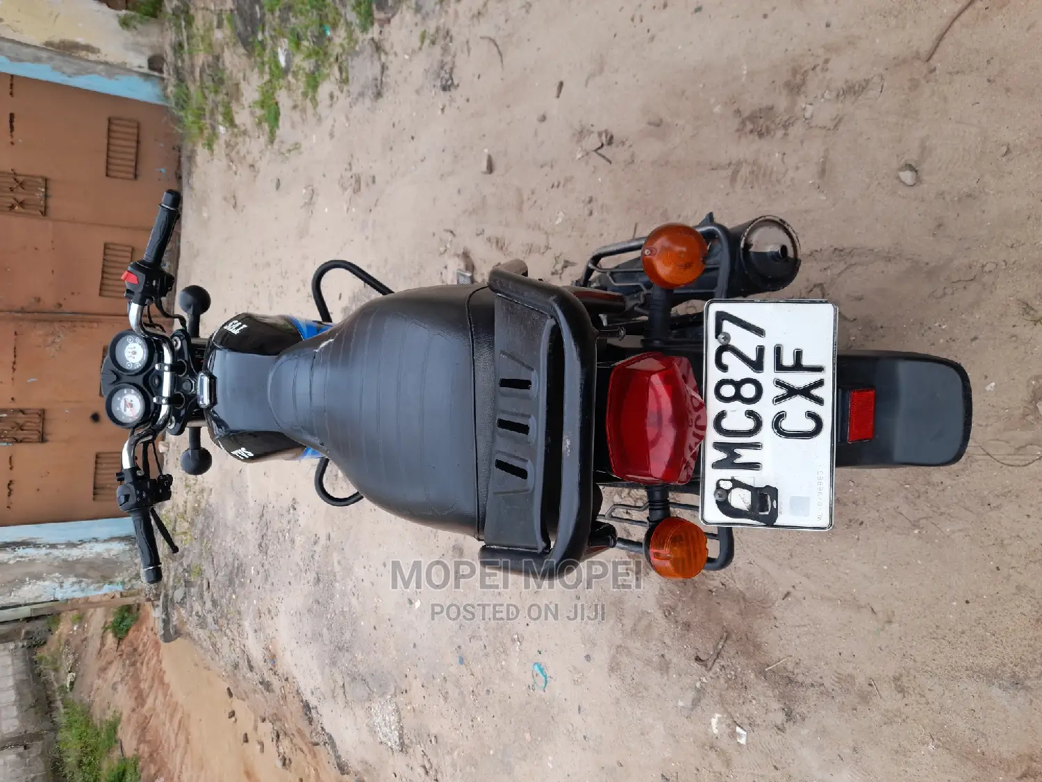 TVS HLX 125 2021 Gray
