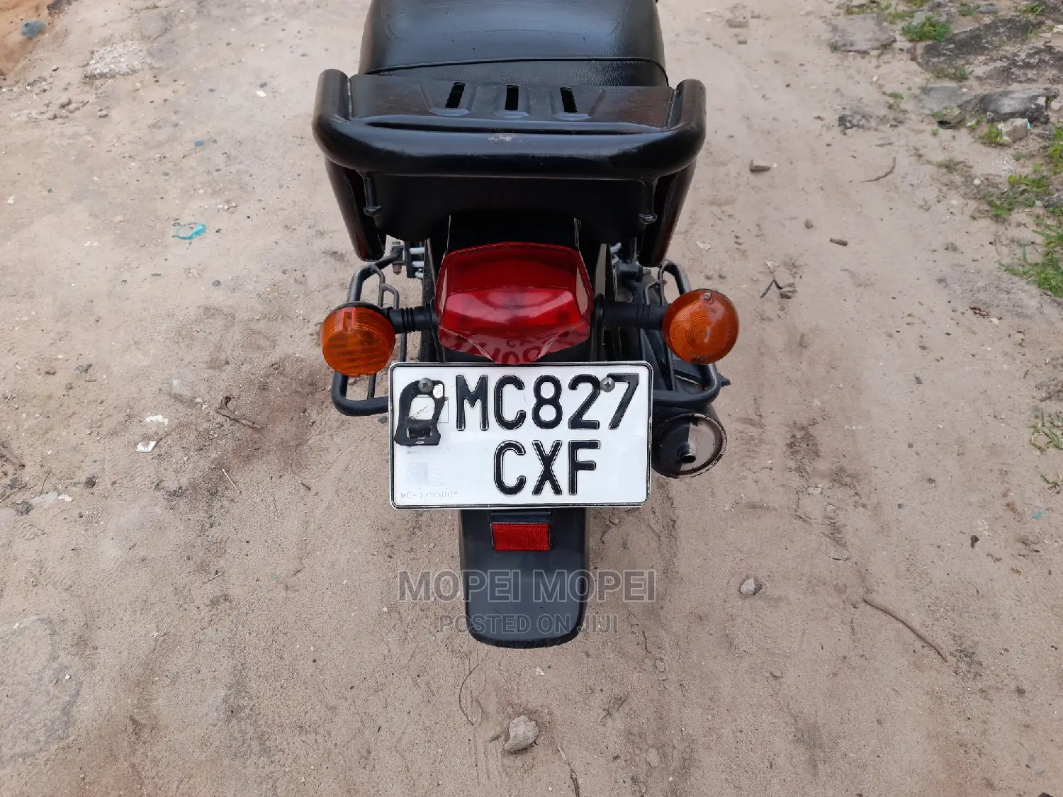 TVS HLX 125 2021 Gray