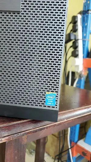 New Desktop Computer Dell OptiPlex 3020 4GB Intel Core I5 HDD 500GB
