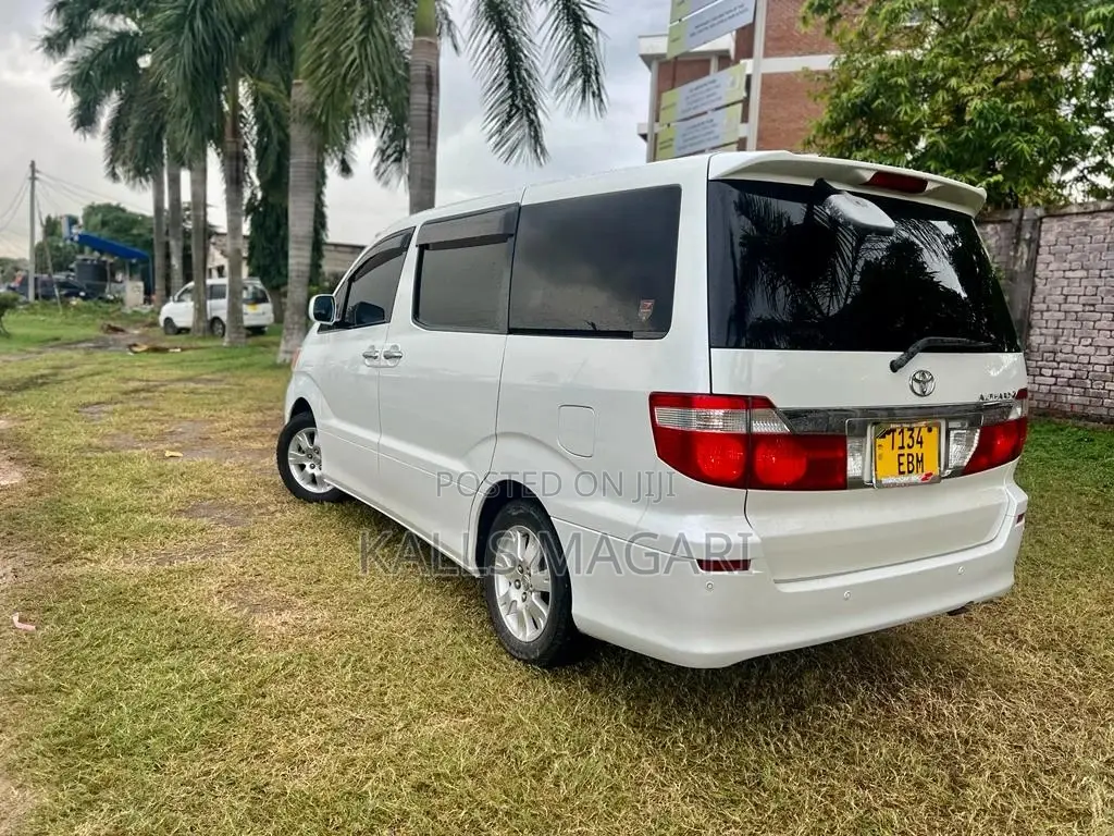 Toyota Alphard 2007 White