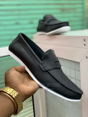 Men’S Casual Shoes
