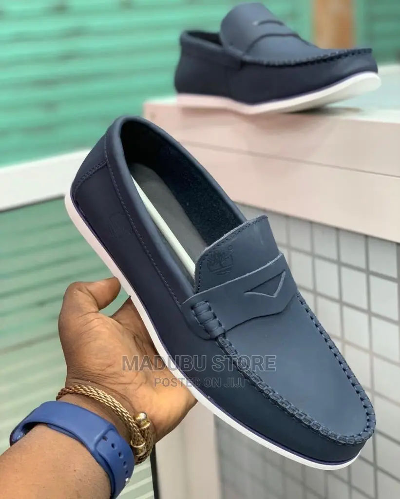 Men’S Casual Shoes