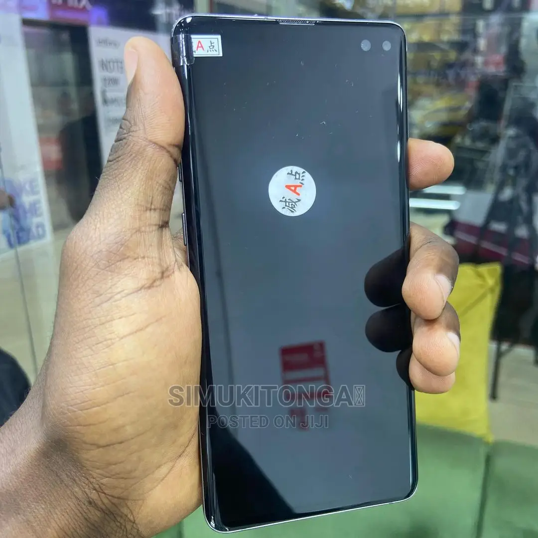 New Samsung Galaxy S10 Plus 128 GB Black