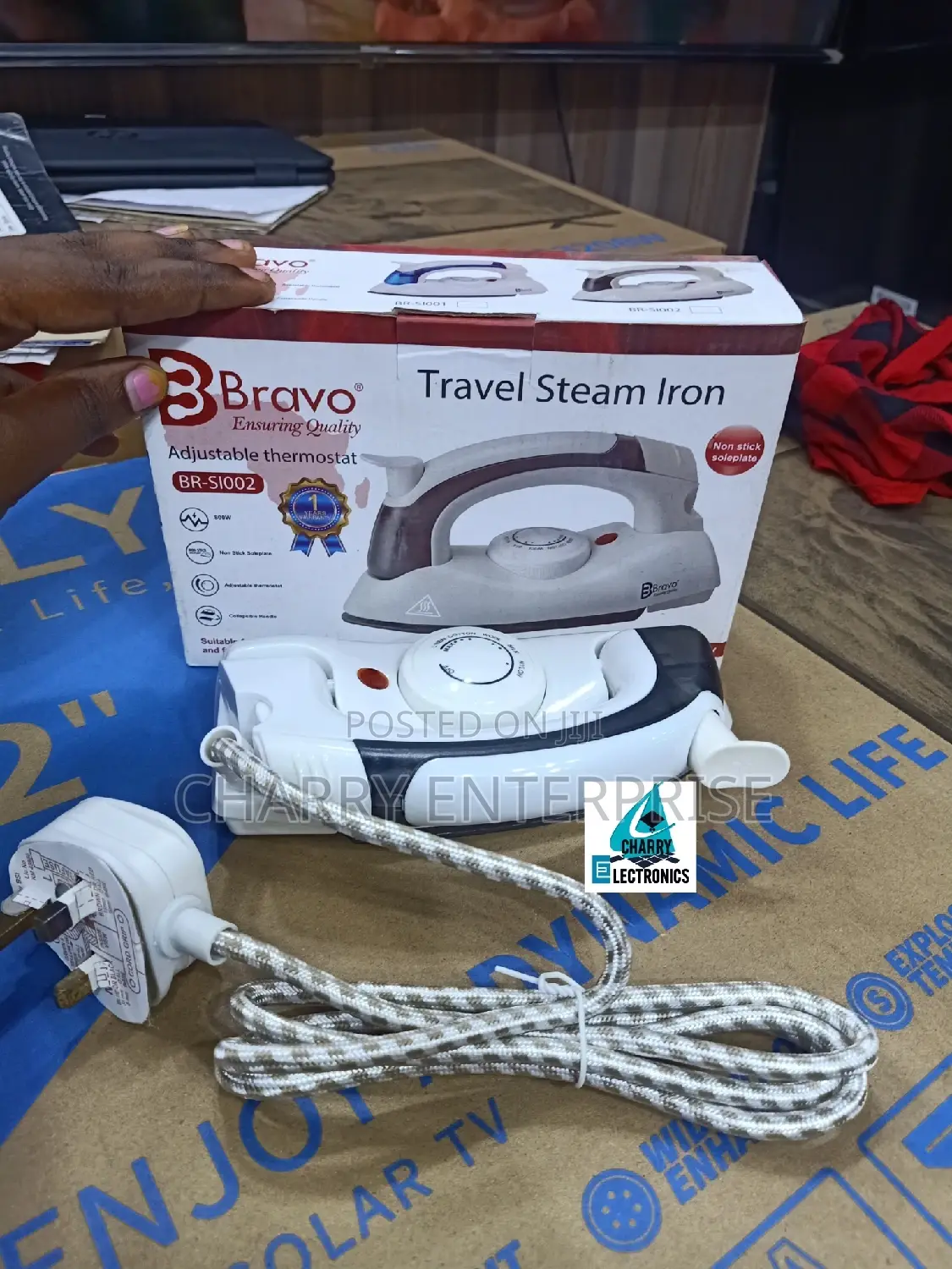 Bravo Travel Steam IRON, Non STICK Soleplate  800W
