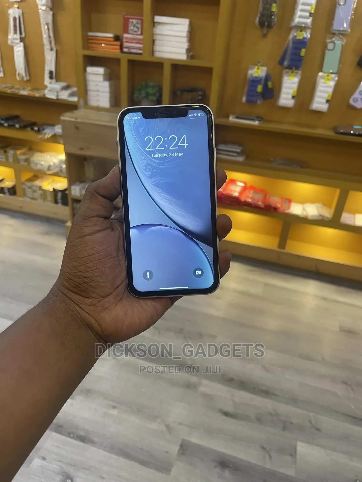 Apple iPhone XR 64 GB White