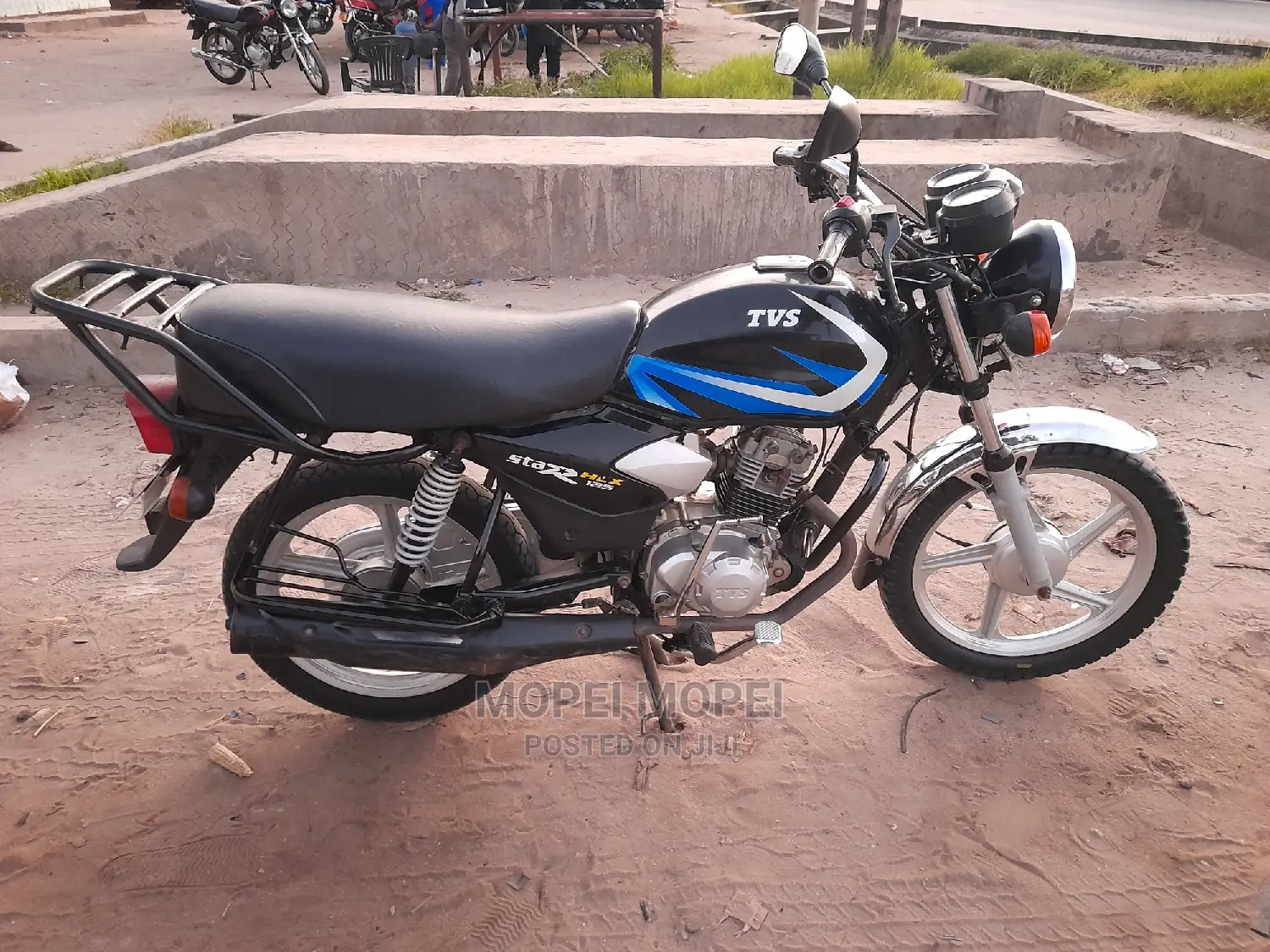TVS Neo NX 2020 Gold