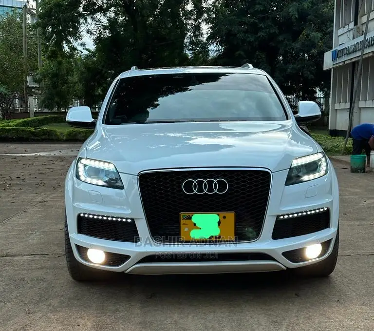 Audi Q7 3.0T S Line Quattro 2012 White
