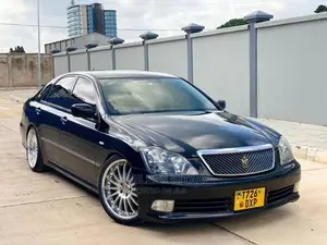 Toyota Crown 2006 Black