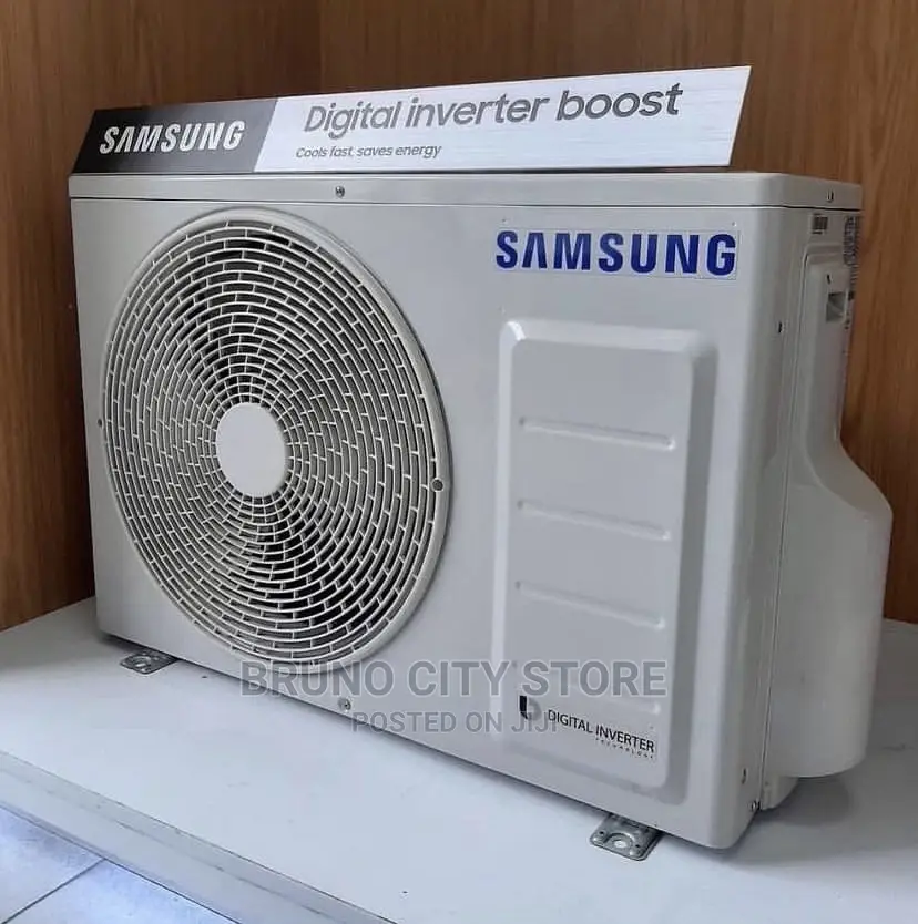 Samsung Air Conditioner 24000 Btu Inveter (2 Horsepower) in Ilala