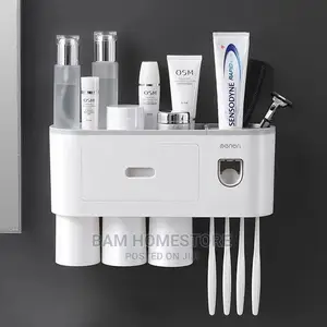 Wall Sticking Organizer