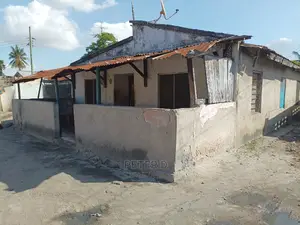 10bdrm House in Kinondoni for sale