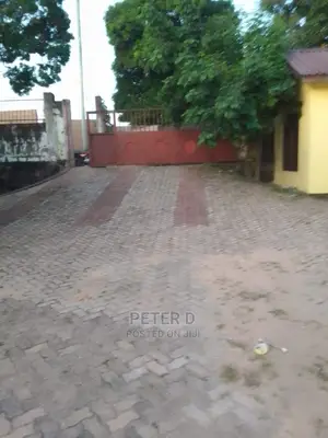 3bdrm Apartment in Kimara for Rent