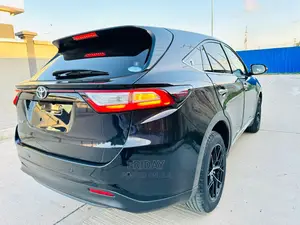 Toyota Harrier 2.5 Hybrid 4WD 2017 Black