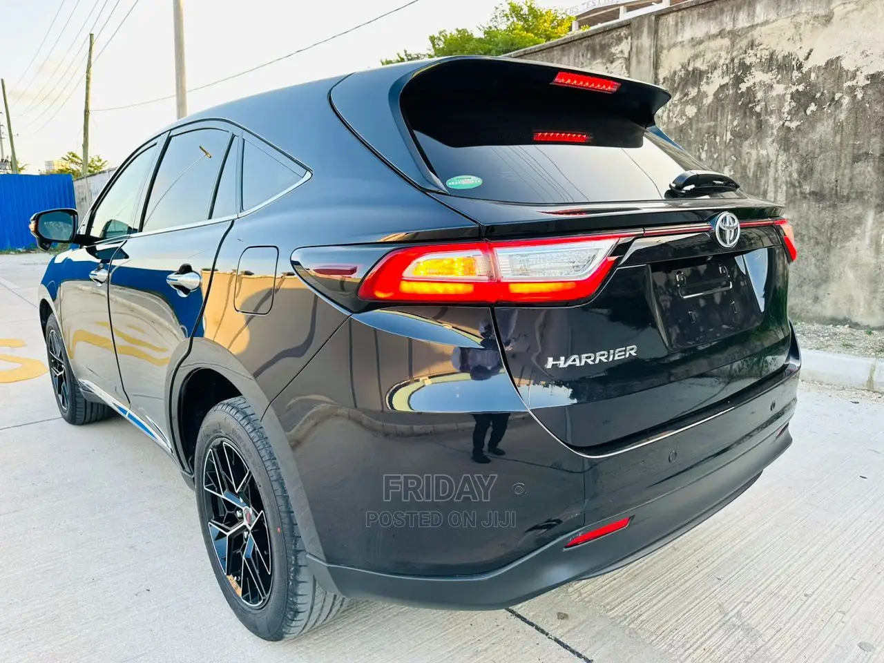 Toyota Harrier 2.5 Hybrid 4WD 2017 Black