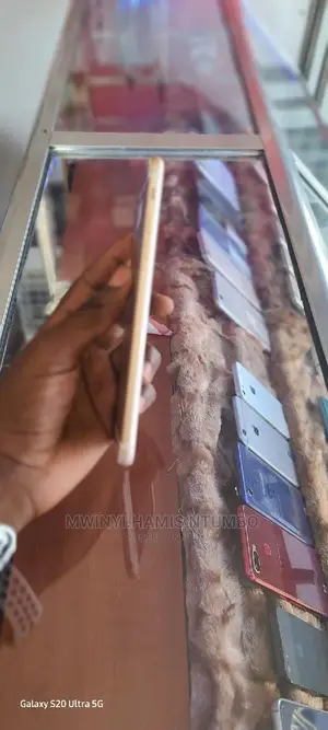 Apple iPhone 6 Plus 64 GB Gold