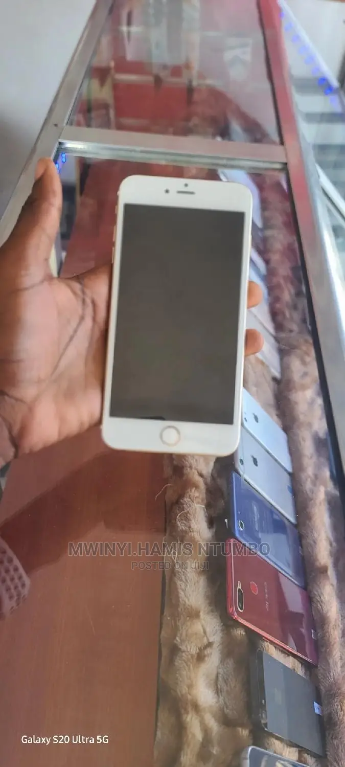 Apple iPhone 6 Plus 64 GB Gold