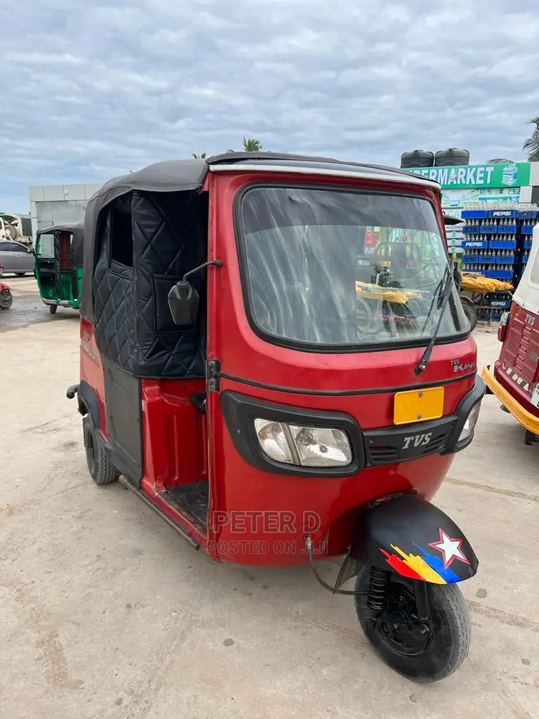 TVS Neo NX 2022 Red